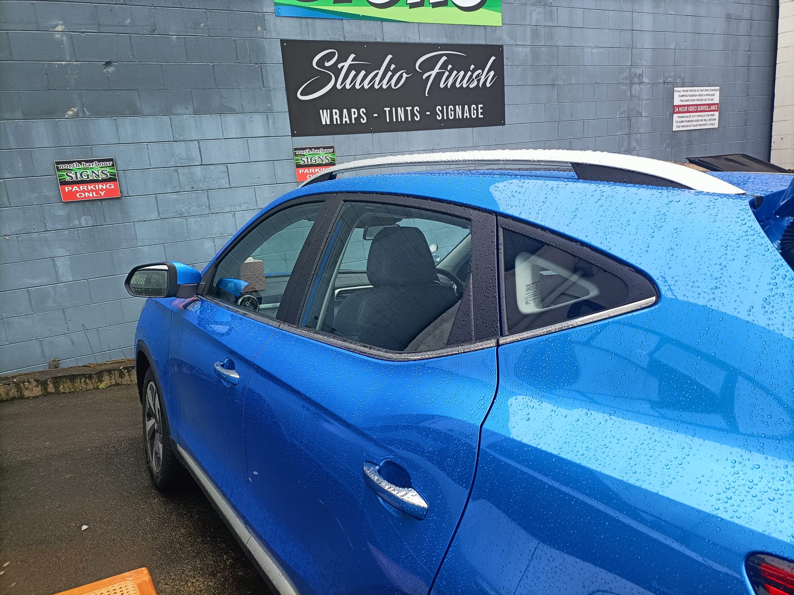 how-long-does-it-take-to-wrap-a-car-with-vinyl-wrap-studio-finish